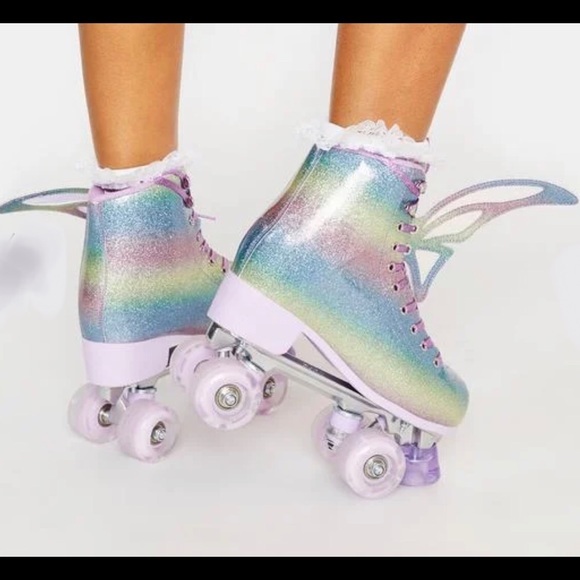🦋🆕Dolls Kill x Winx Club LIGHT UP!”Fly To Freedom”Quad Roller Skates!BNIB🛼🦋 - Picture 10 of 17